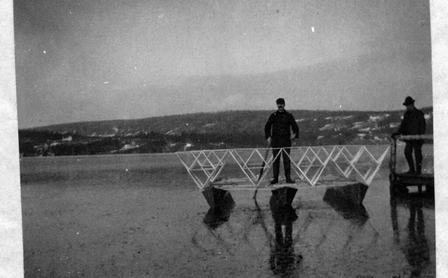 Alexander Graham Bell experimental tetrahedral kites cellular geometry, archival specimen 1903